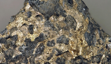 Reasons to Invest in Palladium
